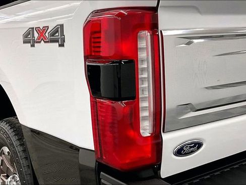 Used 2025 Ford F250 King Ranch image 36