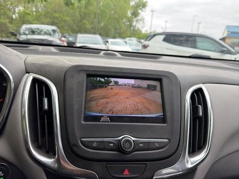 Used 2020 Chevrolet Equinox LT FWD image 26
