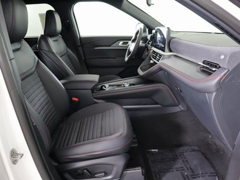 New 2026 Ford Explorer ST-Line image 11