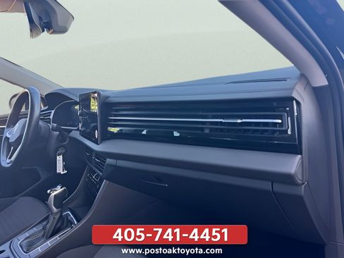Used 2025 Volkswagen Jetta S FWD image 27