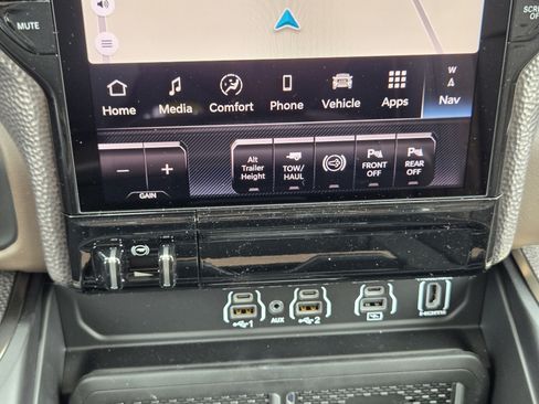 New 2026 RAM 3500 Longhorn AWD/4WD image 17