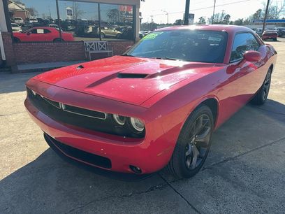 Used 2018 Dodge Challenger SXT Plus