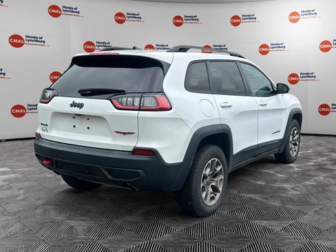 Used 2022 Jeep Cherokee Trailhawk w/ Premium Leather Package AWD/4WD image 5