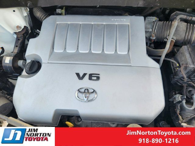 Used 2011 Toyota Highlander Limited w/ Tow Pkg AWD/4WD image 32