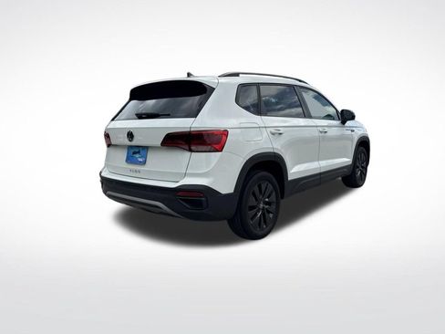Used 2024 Volkswagen Taos S FWD image 5