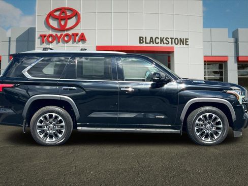 Certified 2024 Toyota Sequoia SR5 image 2