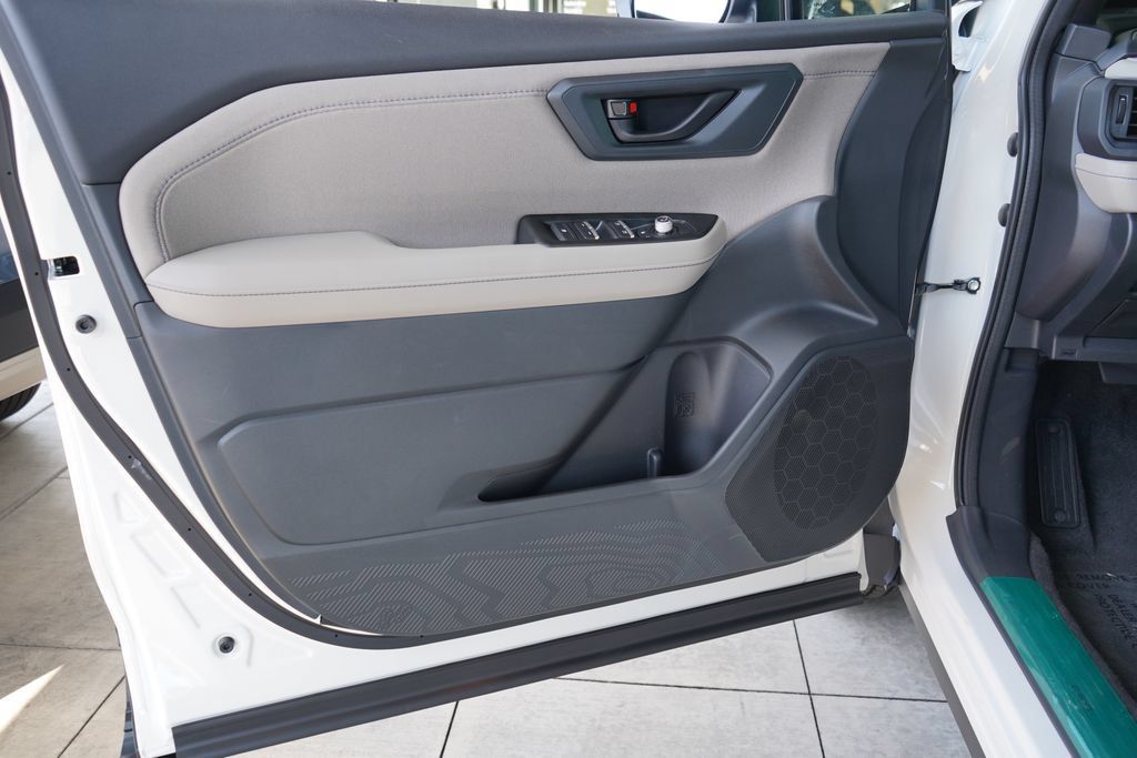 New 2026 Subaru Forester Premium AWD/4WD image 11