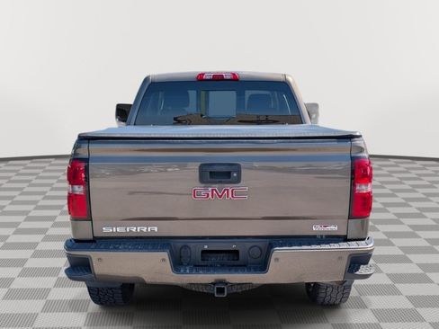 Used 2015 GMC Sierra 1500 SLT w/ All-Terrain Package AWD/4WD image 4