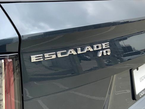 New 2025 Cadillac Escalade IQ Sport 1 image 16