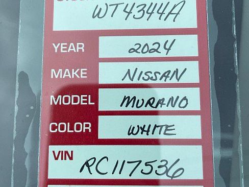 Used 2024 Nissan Murano SV AWD/4WD image 10