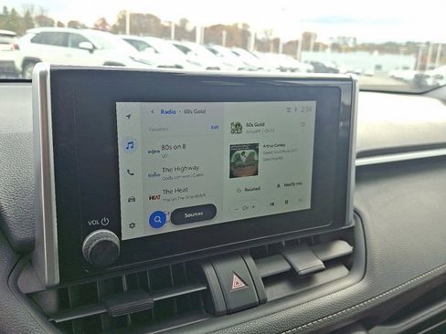 Used 2024 Toyota RAV4 AWD Hybrid image 16