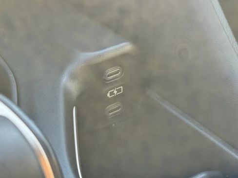 Used 2023 Toyota Crown AWD/4WD image 25