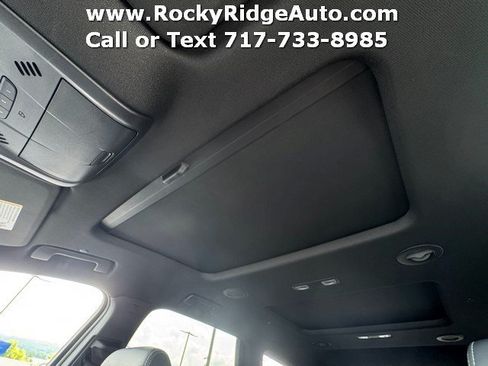 Used 2023 Buick Enclave Essence w/ Experience Buick Package AWD/4WD image 20