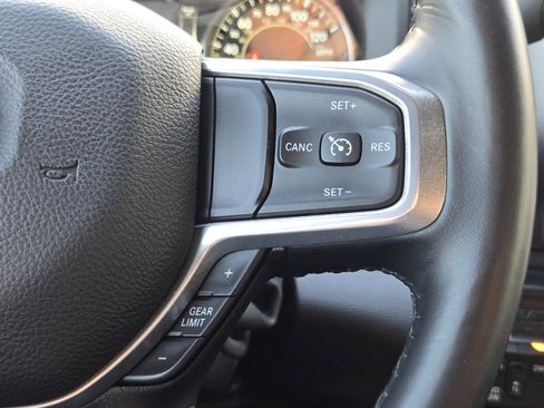 Used 2024 RAM 2500 Laramie w/ Sport Appearance Package image 31