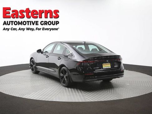Used 2025 Honda Accord Sport image 65