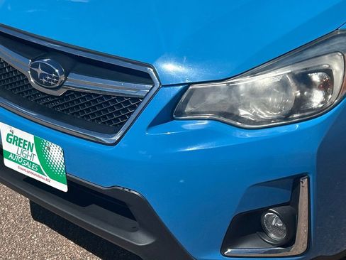 Used 2017 Subaru Crosstrek 2.0i Limited image 16