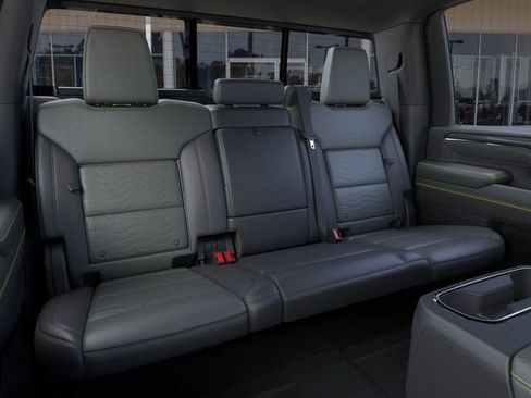 New 2026 Chevrolet Silverado 2500 ZR2 w/ LPO, Dark Essentials Package AWD/4WD image 33