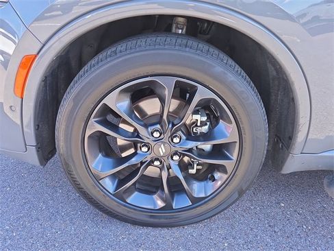 Used 2022 Dodge Durango R/T w/ Quick Order Package 22F image 9