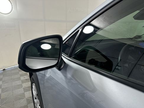 Used 2026 Toyota Corolla Cross L FWD image 10