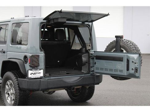 Used 2014 Jeep Wrangler Unlimited Rubicon w/ Connectivity Group image 14