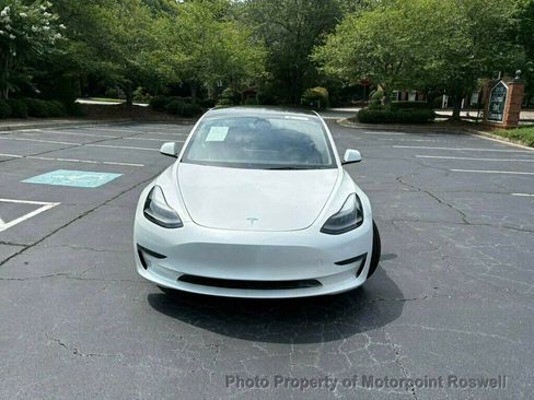Used 2023 Tesla Model 3 Standard Range RWD image 4