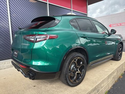 New 2025 Alfa Romeo Stelvio Sprint AWD/4WD image 3