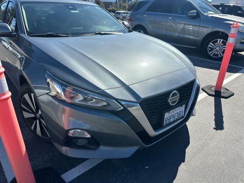 Used 2019 Nissan Altima 2.5 SL AWD/4WD image 3