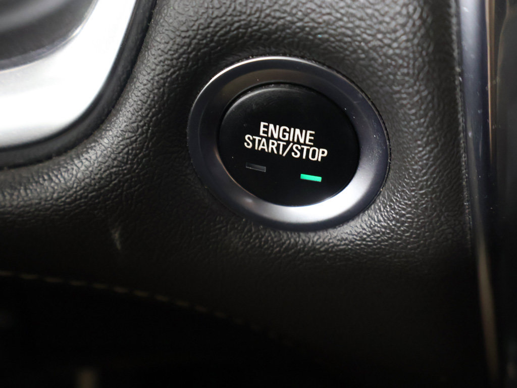 Used 2023 Chevrolet Traverse Premier AWD/4WD image 46