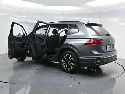 Used 2022 Volkswagen Tiguan S FWD image 55