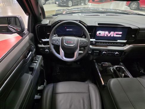 Used 2024 GMC Sierra 1500 SLT w/ SLT Premium Plus Package image 17