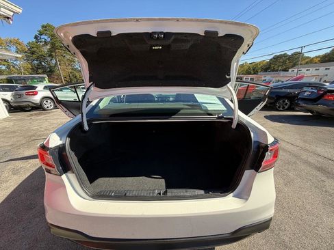 Used 2022 Subaru Legacy image 23