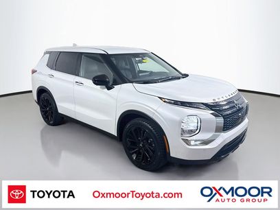 Used 2023 Mitsubishi Outlander SE Black Edition