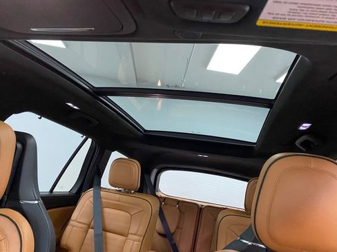 Used 2020 Lincoln Aviator Black Label w/ Dynamic Handling Package image 49