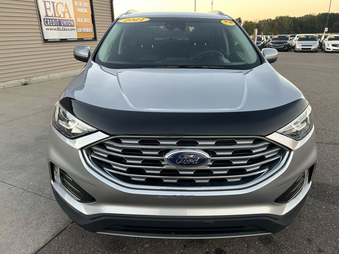 Used 2021 Ford Edge SEL w/ Convenience Package AWD/4WD image 2