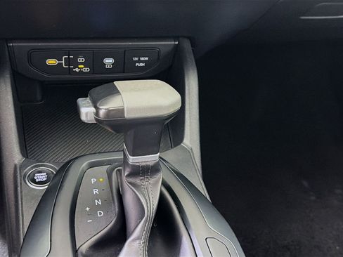 Used 2025 Kia K4 FWD image 23
