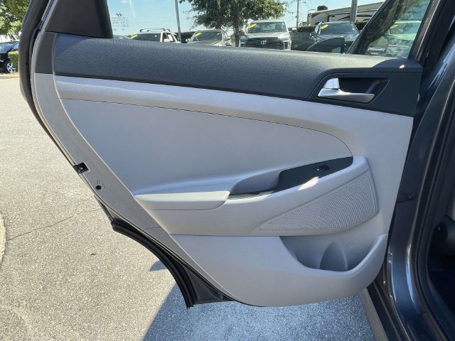Used 2019 Hyundai Tucson Value AWD/4WD image 16