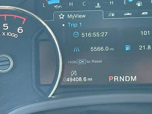 Used 2018 Ford F150 Lariat w/ Equipment Group 502A Luxury image 8