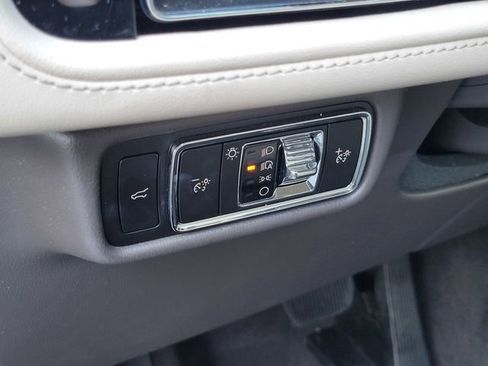 Certified 2023 Lincoln Aviator AWD w/ Premium Package image 22