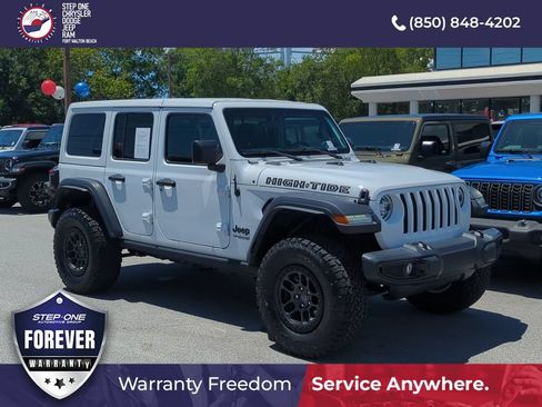 Used 2022 Jeep Wrangler Unlimited Sport AWD/4WD image 8