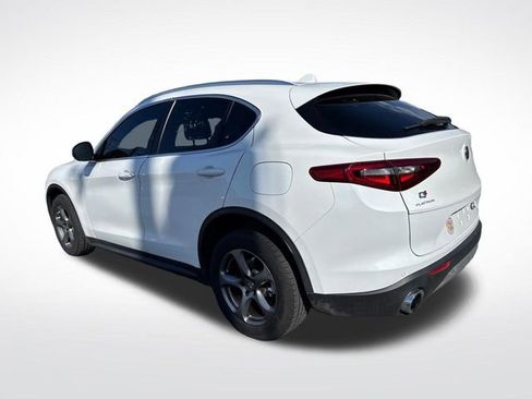 Used 2021 Alfa Romeo Stelvio Sprint AWD/4WD image 3