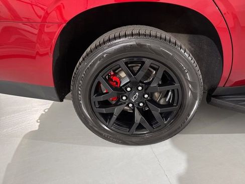 Used 2024 Chevrolet Tahoe RST w/ RST Performance Edition image 14