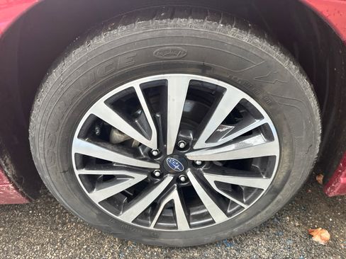 Used 2019 Subaru Legacy 2.5i Premium image 5