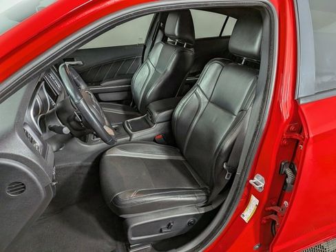 Used 2018 Dodge Charger GT image 14