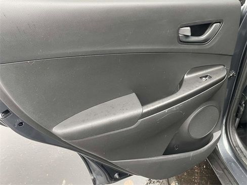 Certified 2021 Hyundai Kona SEL Plus image 12