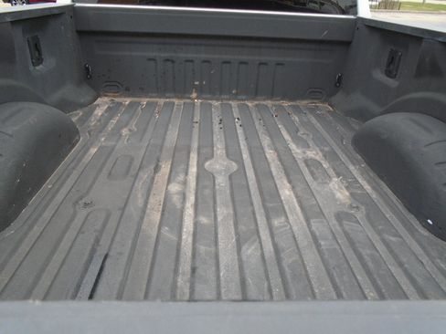 Used 2023 Ford F250 XLT w/ F-250 >10K GVWR Package image 8