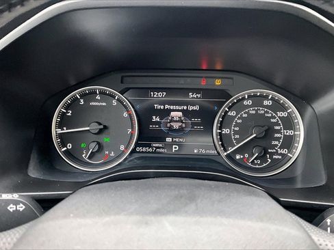 Used 2023 Mitsubishi Outlander SE image 12