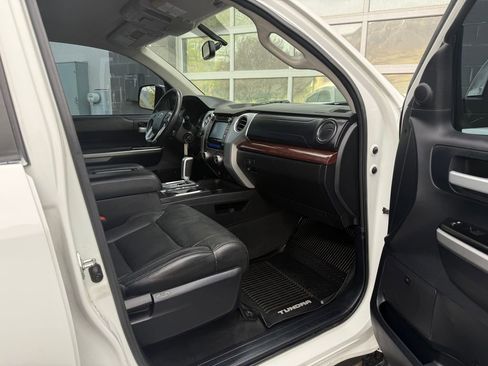 Used 2014 Toyota Tundra Limited w/ TRD Off Road Package AWD/4WD image 20