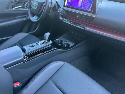 Used 2024 Toyota Prius Prime Premium w/ Advanced Technology Package image 16