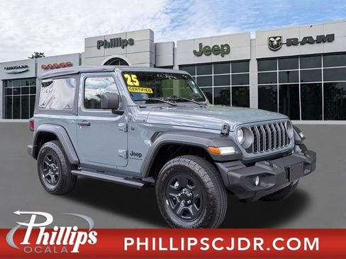 Certified 2025 Jeep Wrangler Sport AWD/4WD image 1