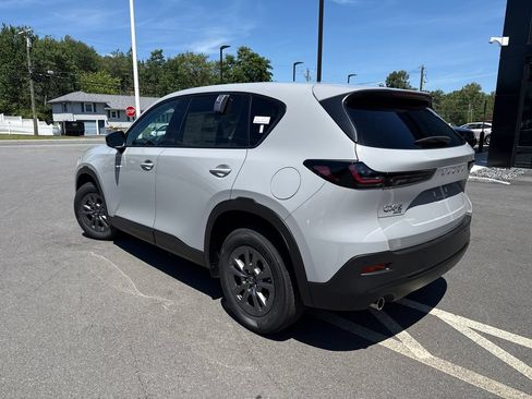 New 2026 MAZDA CX-5 Select AWD/4WD image 3